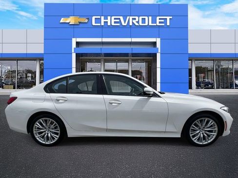 Used 2023 BMW 330i xDrive Sedan AWD/4WD image 7