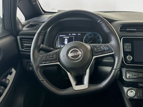 Used 2024 Nissan Leaf SV Plus image 18