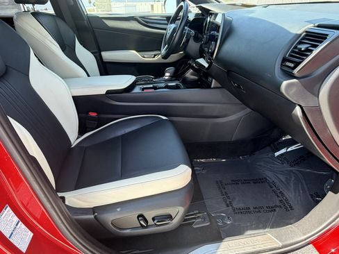 Used 2022 Lexus NX 350h AWD w/ Towing Package (2000 Lbs) image 19