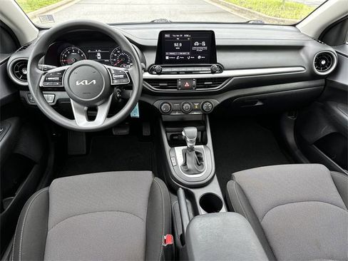 Used 2022 Kia Forte LXS image 23