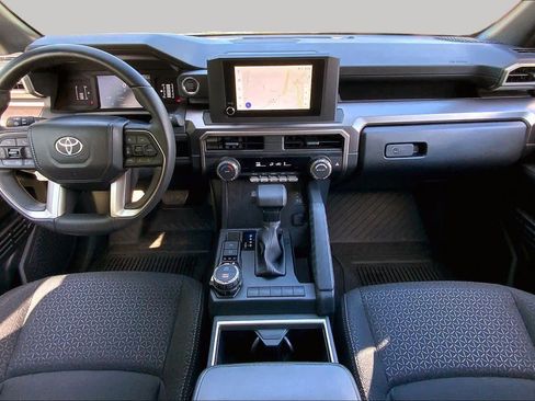 Used 2026 Toyota 4Runner SR5 AWD/4WD image 16