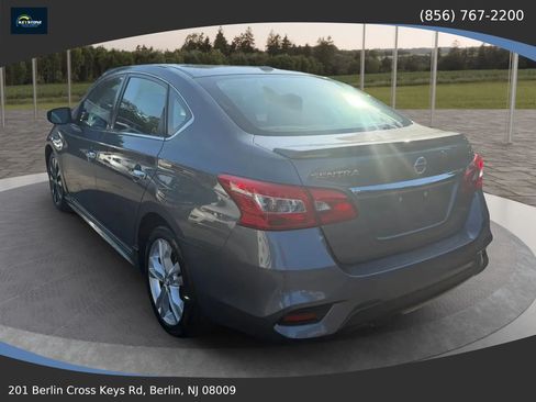 Used 2019 Nissan Sentra SR FWD image 3