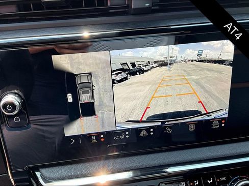 Used 2024 GMC Sierra 1500 AT4 w/ Technology Package image 15