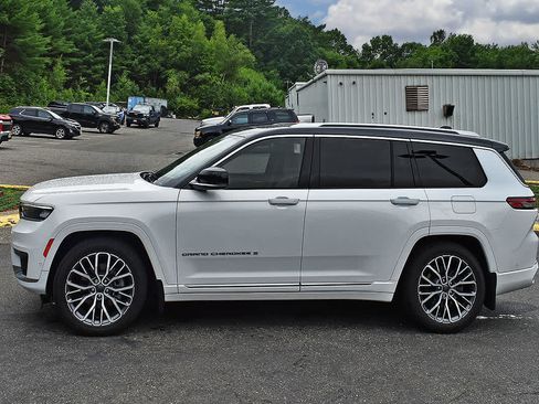 Used 2022 Jeep Grand Cherokee L Summit AWD/4WD image 4