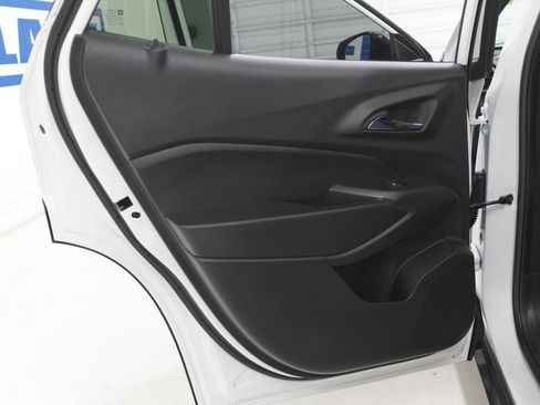 Used 2026 Chevrolet Trax RS w/ Driver Confidence Package FWD image 28