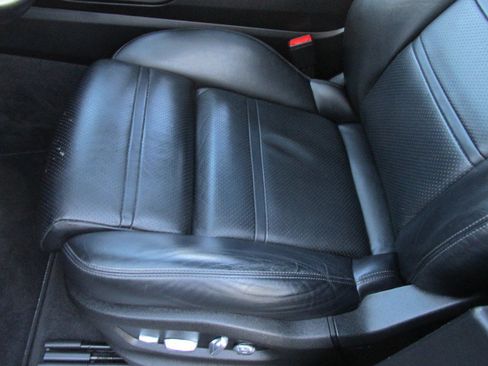 Used 2020 Porsche Cayenne image 50