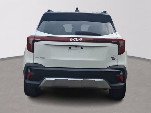 Used 2024 Kia Seltos SX AWD/4WD image 5