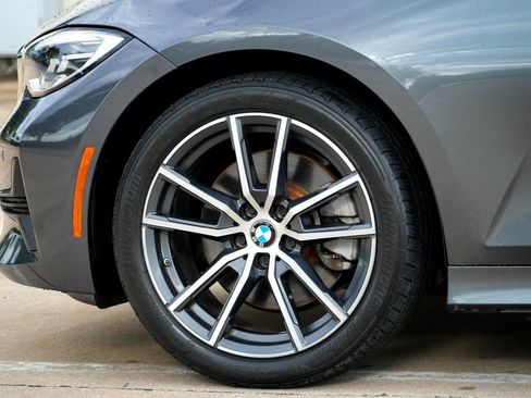 Used 2019 BMW 330i Sedan w/ Premium Package RWD image 25