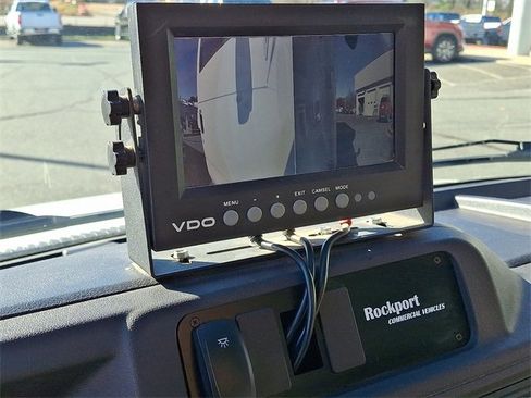 Used 2022 Ford E-350 and Econoline 350 Super Duty w/ Power Windows & Locks Group image 11