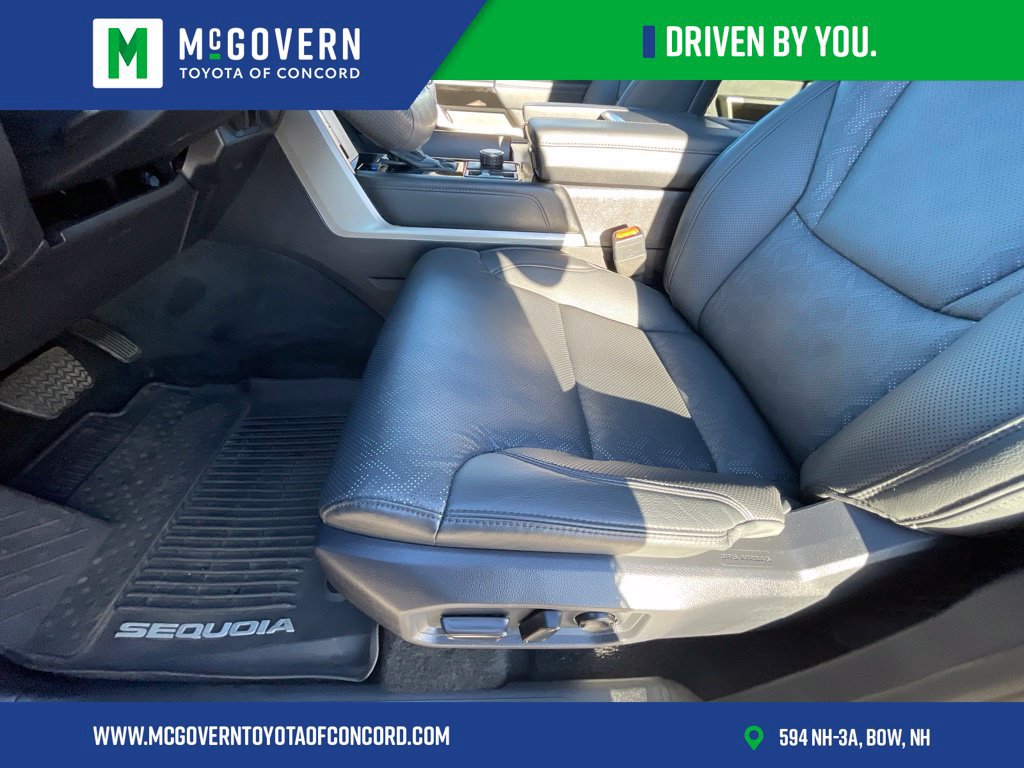 Used 2025 Toyota Sequoia Limited w/ Nightshade Package AWD/4WD image 10