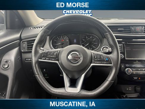 Used 2019 Nissan Rogue SL FWD image 14
