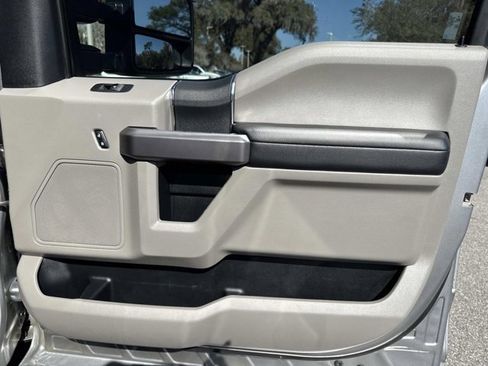 Used 2020 Ford F250 XLT w/ XLT Value Package image 16