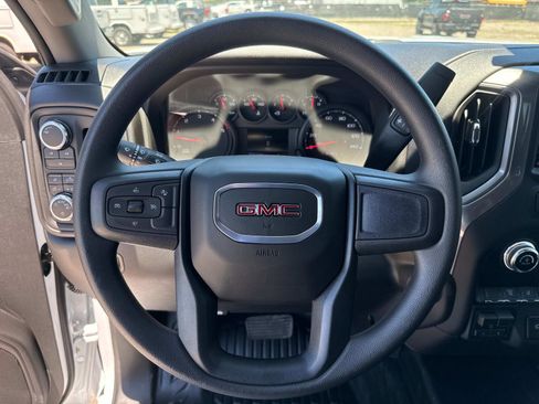 New 2025 GMC Sierra 3500 Pro w/ Convenience Package image 31