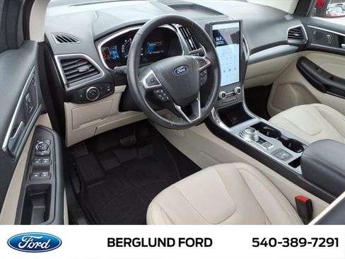 Used 2021 Ford Edge Titanium w/ Equipment Group 301A image 15