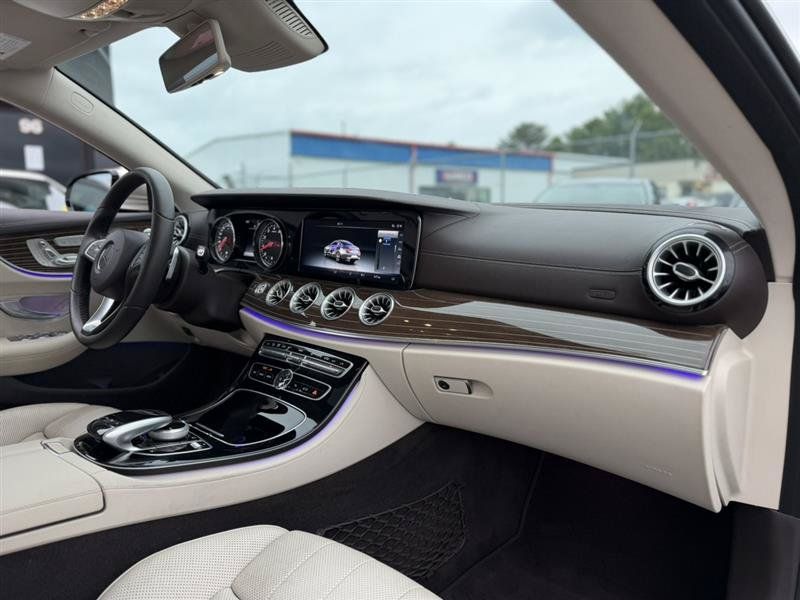 Used 2018 Mercedes-Benz E 400 4MATIC Coupe image 37