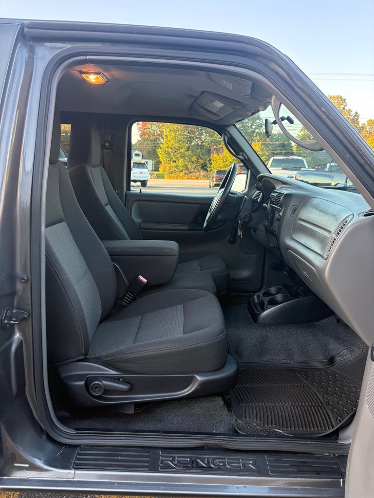 Used 2004 Ford Ranger XL RWD image 10