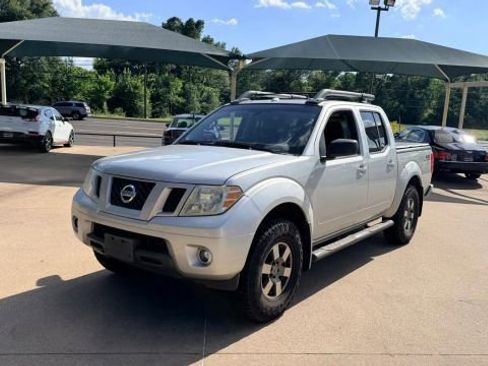 Used 2012 Nissan Frontier PRO-4X w/ Pro-4x Luxury Pkg AWD/4WD image 1