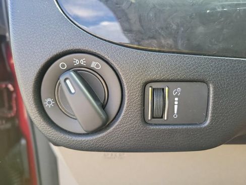Used 2017 Dodge Grand Caravan SE w/ Power Window Group FWD image 14