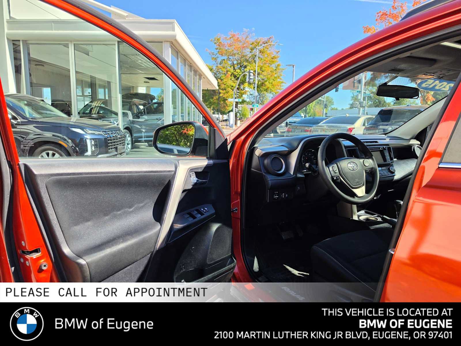 Used 2015 Toyota RAV4 XLE AWD/4WD image 23