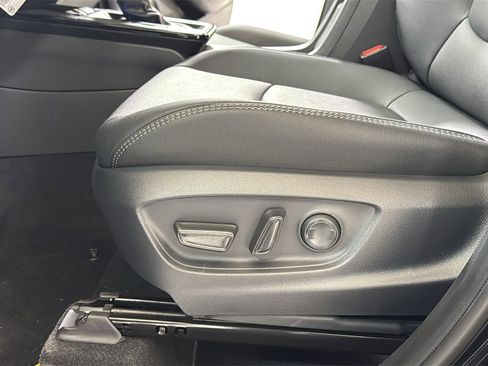 New 2026 Toyota Corolla Cross XLE image 14