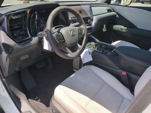New 2026 Lexus TX 350 AWD image 12