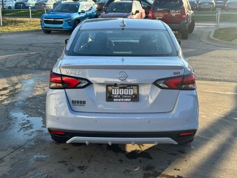 Used 2025 Nissan Versa SR w/ Trunk Package image 6