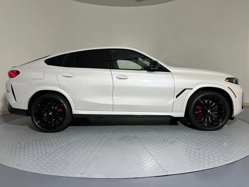 New 2026 BMW X6 M60i image 7