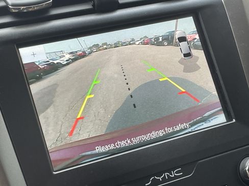 Used 2020 Ford Fusion SEL FWD image 22