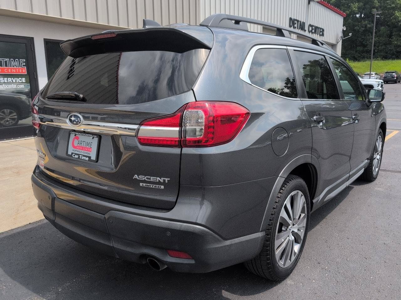 Used 2020 Subaru Ascent Limited w/ Technology Package AWD/4WD image 8