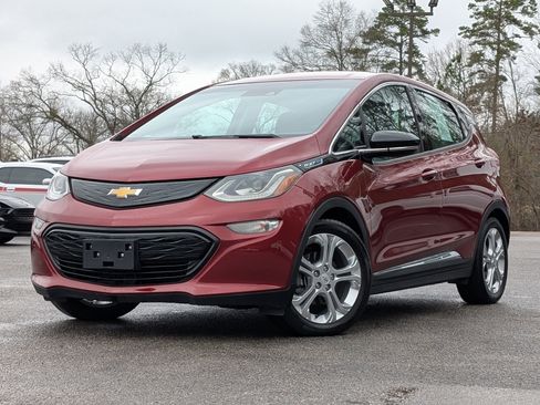 Used 2020 Chevrolet Bolt LT image 2