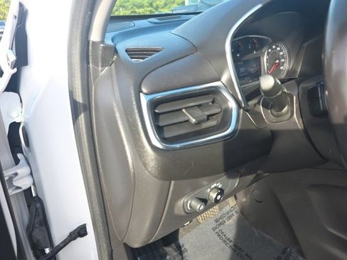 Used 2022 Chevrolet Equinox LT image 12