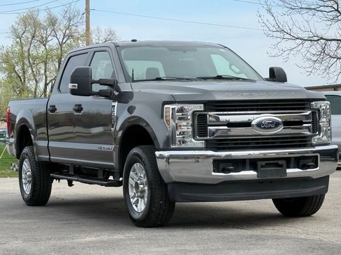 Used 2019 Ford F250 XLT AWD/4WD image 7