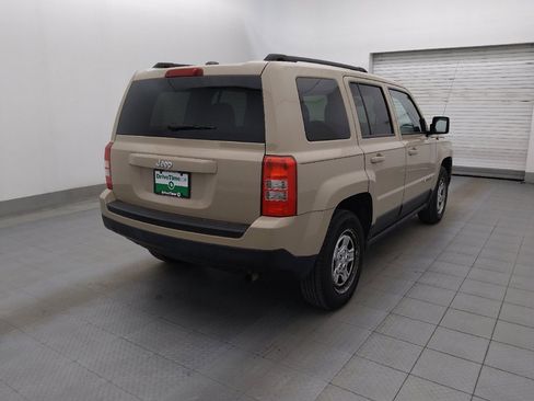Used 2017 Jeep Patriot Sport w/ Power Value Group image 9