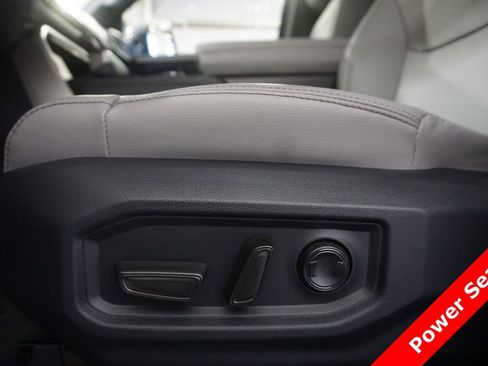 New 2026 Toyota Tundra Limited AWD/4WD image 7