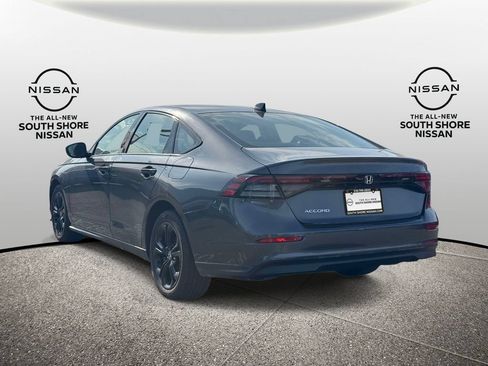 Used 2025 Honda Accord SE image 7