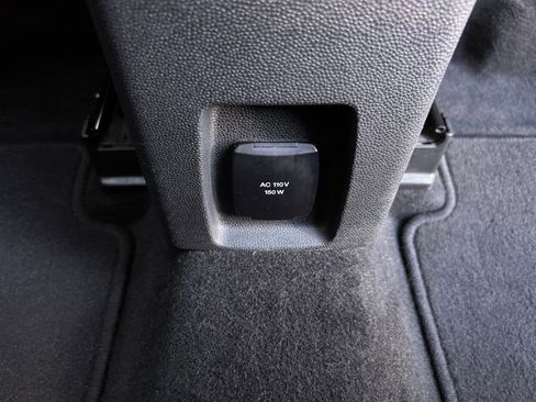 Used 2020 Ford EcoSport Titanium image 33