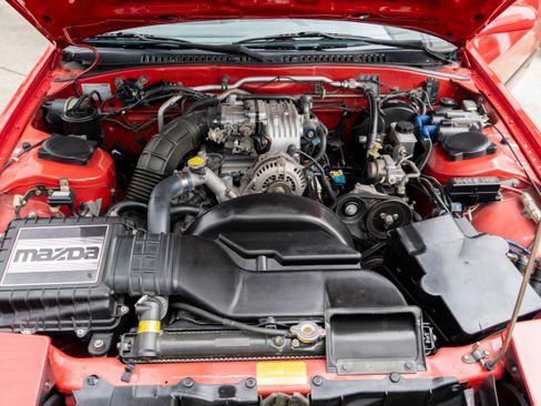 Used 1988 MAZDA RX-7 Convertible RWD image 32