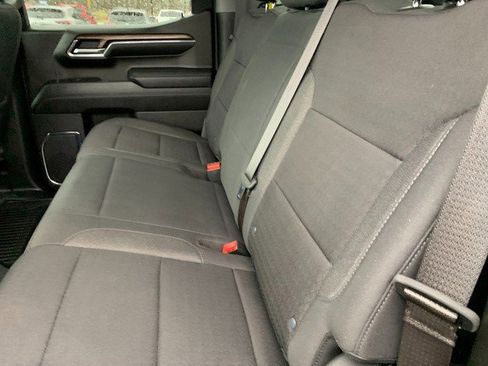 Certified 2024 Chevrolet Silverado 1500 LT AWD/4WD image 16