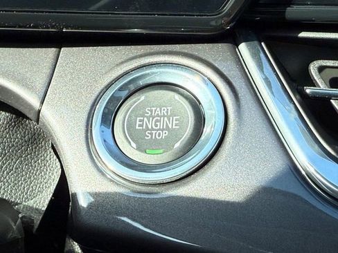 New 2026 Chevrolet Trax ACTIV w/ Sunroof Package image 11