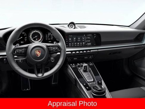 Certified 2022 Porsche 911 Targa 4S AWD/4WD image 5