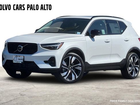 New 2026 Volvo XC40 B5 Ultra w/ Climate Package image 1