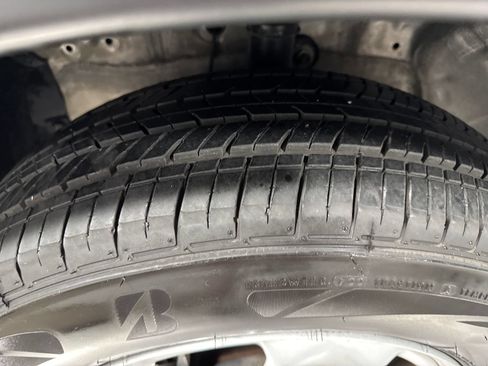 Used 2015 Honda CR-V LX image 11