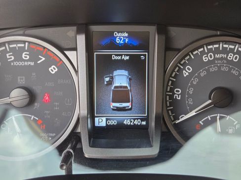 Used 2023 Toyota Tacoma 4x4 Double Cab image 19