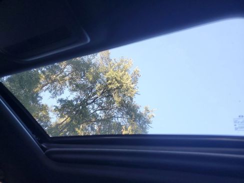 Certified 2025 MAZDA MAZDA3 Hatchback w/ Appearance Package image 35