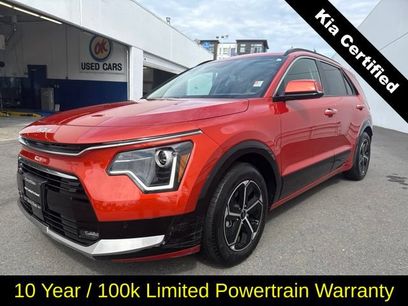 Certified 2023 Kia Niro
