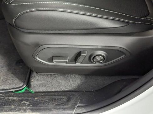 New 2024 Jeep Grand Cherokee Limited 4xe w/ Luxury Tech Group II image 16