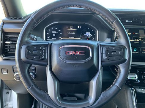 Used 2023 GMC Sierra 1500 AT4 w/ AT4 Premium Package AWD/4WD image 19