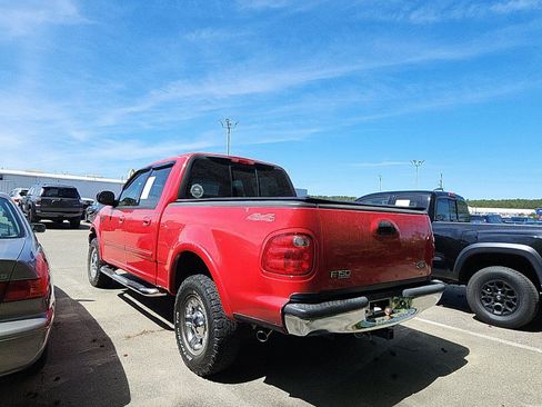 Used 2001 Ford F150 Lariat image 2