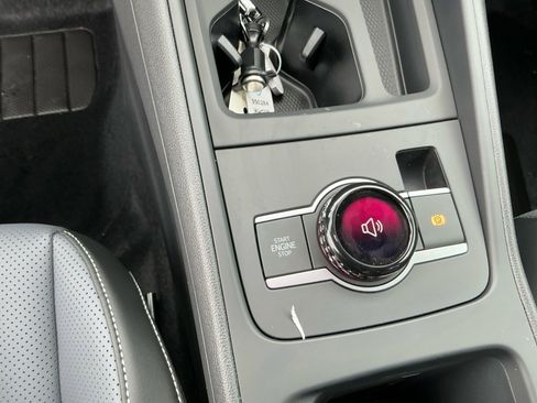 New 2026 Volkswagen Tiguan SE image 19