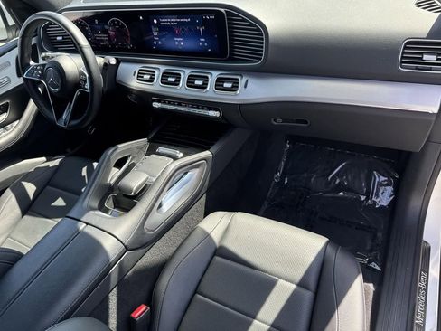 Used 2024 Mercedes-Benz GLE 350 4MATIC image 42
